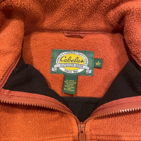 Cabela’s windproof fleece - Picture 2 of 5